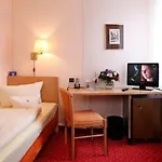 Otel Benn